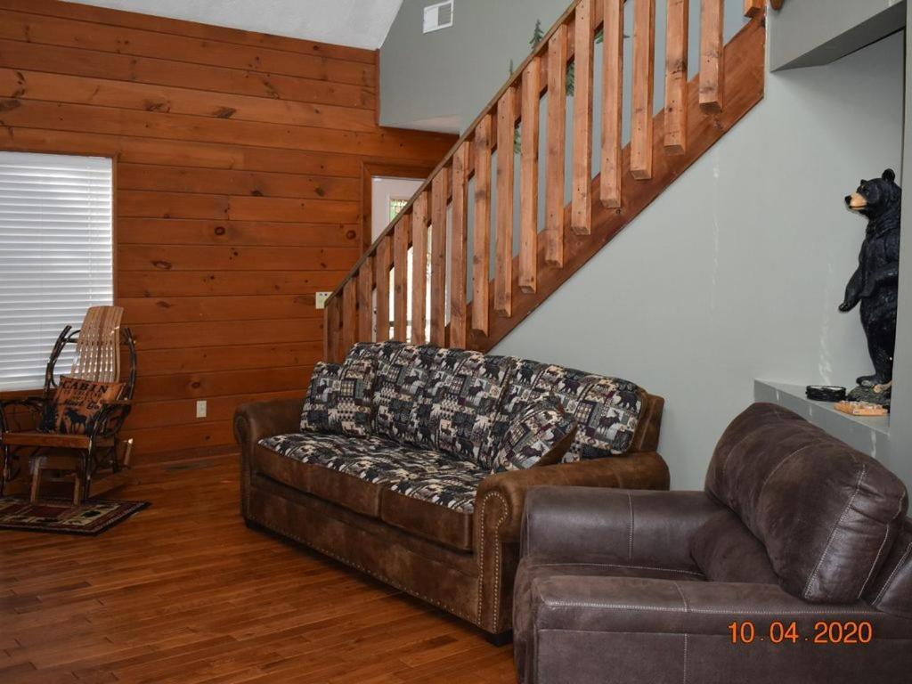 1 Amazing Time Villa Pigeon Forge Bagian luar foto